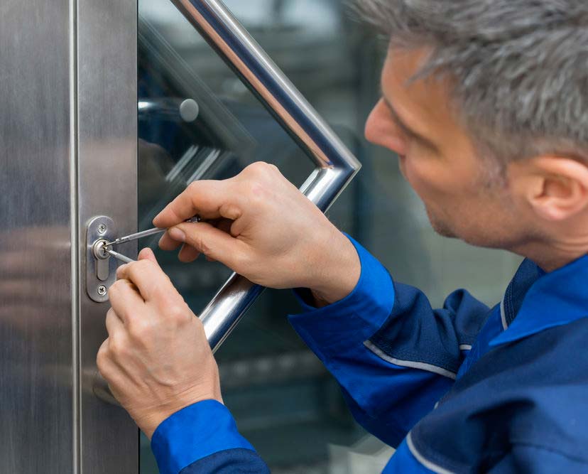 How a Commercial Locksmith Can Help With a Master Key System!mercial Locksmith Can Help With a Master Key System!