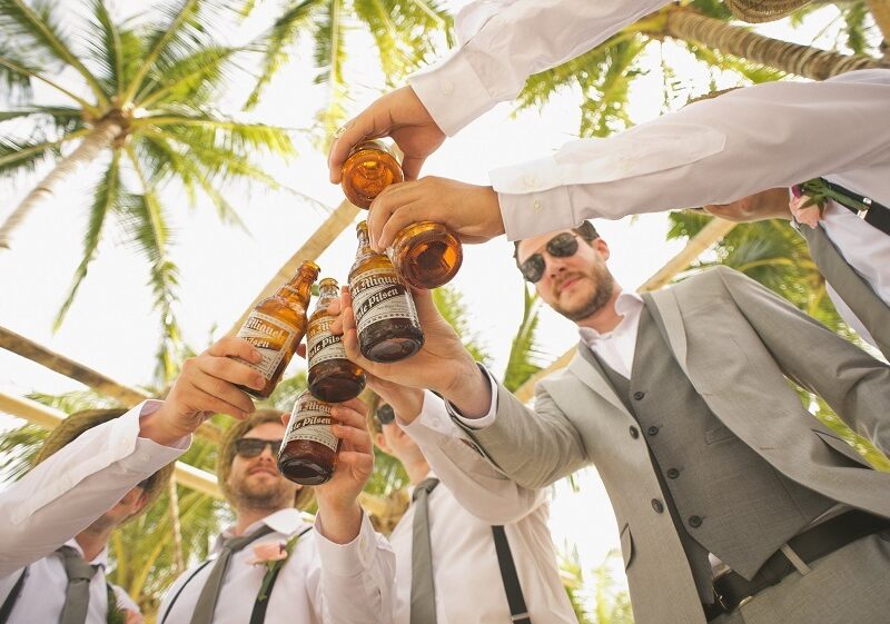 How to plane a bachelor party celebration