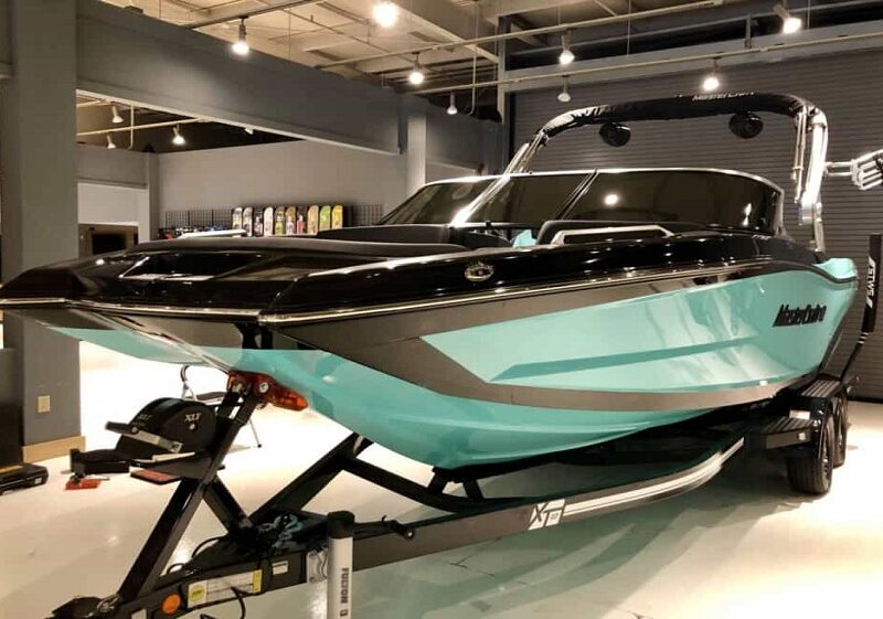 How Does The Surface Have To Be Prepared Before Applying Ceramic Coating On Boats?