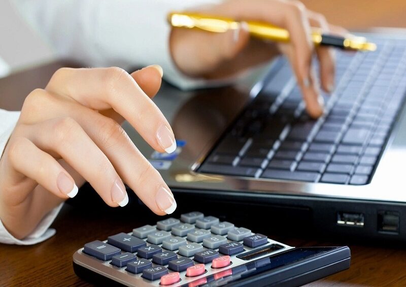 Unlocking Financial Security: The Benefits of a Gratuity Calculator”