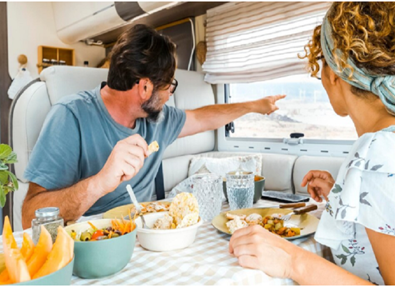 Effortless Road Trip Meal Prep: How to Eat Well on the Open Road